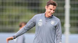 Florian christian neuhaus (born 16 march 1997) is a german professional footballer who plays as a midfielder for bundesliga club borussia mönchengladbach. Neuhaus We Have Two Great Games Ahead Of Us Dfb Deutscher Fussball Bund E V