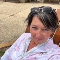 500+ "Leota" profiles