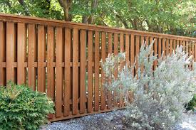 The fenced in yard is ideal for pets. Muskegon Fence Installation Fence Company 616 228 1551