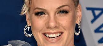 Pink confesó pasar un año sin tener sexo con su esposo | Estilo 40 | LOS40  Costa Rica