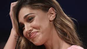 Foto bacio belen rodriguez antonino spinalbese. Chi E Antonino Spinalbese Il Nuovo Amore Di Belen Rodriguez Dilei