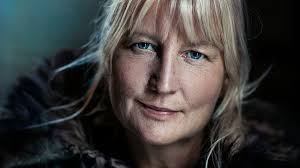 Konstnären Sara-Vide Ericson bakom nya Millennium-omslaget