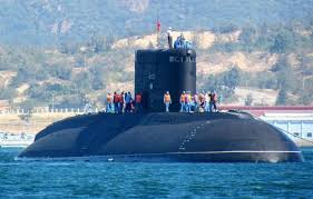Hilangnya kapal selam kri nanggala 402 dengan 53 awak di perairan selat bali sejak hari rabu (21/4) mengingatkan akan kecelakaan kapal selam di masa lalu. 100 Ide Kapal Selam Di 2021 Kapal Penyelam Kapal Selam Nuklir