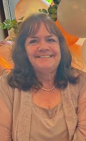 Kimberly Pasternak's Instagram, Twitter & Facebook