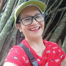 Tambay muna tayo malamig ehh .🤣🤣🤣