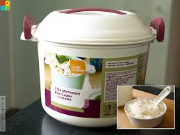 How To Cook Rice In A Microwave Over the years, i've received a lot of questions from my readers asking why their rice comes out dry. how to cook rice in a microwave