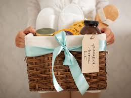 Create a relaxation basket for mom. Gift Ideas For Baby Showers Mother S Day Or Birthdays Diy