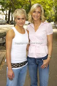 Here's everything we know about the renowned actress, who is the daughter of a tv legend. 9651 Jen Landon And Lara Spencer Jpg Robin Platzer Twin Images