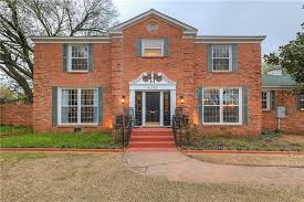 This tiny town of just over 1,000 residents has a big reputation. 5 Safe Affordable Suburbs In Okc Extra Space Storage