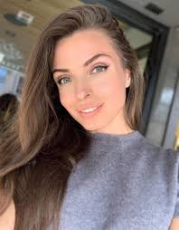 Help Oksana Escape Russian Invasion