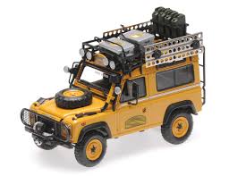 Making a custom d90 camel trophy. Land Rover Defender 90 Camel Trophy Edition Almost Real Alm410211 Miniatures Minichamps