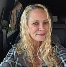 Tonights Kix100.9 "This or That " Would you rather receive a life time  supply of meals from your favorite restaurant OR A years supply of gasoline?