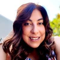 Vanessa Dixon's Instagram, Twitter & Facebook