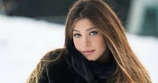 Andrea zelletta is a polyedric artist. Natalia Paragoni Chi E Eta Instagram Corteggiatrice Di Andrea Zelletta