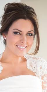 Bobbie Thomas ties the knot!