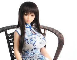 리얼돌 관련 논란이 커진 것은 법원이 리얼돌을 '음란물이 아닌 성기구'라는 관점에서 수입을 허용한다는 취지의 판결을 내리면서다. ë¦¬ì–¼ëŒ ìŒëž€ ë¬¼í'ˆ ì•„ë‹Œ ì„±ê¸°êµ¬ ë²•ì› ìˆ˜ìž… í—ˆìš© íŒê²° ì¡°ì„ ì¼ë³´