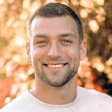 Jasma Williams's Instagram, Twitter & Facebook