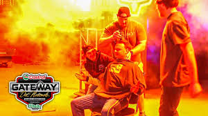 I hope y'all have enjoyed my pictures. 💇Ashton Winger gets a quick haircut  moments before the #DirtInDecember Main Event at the Dome!