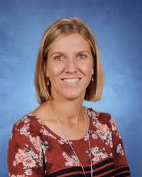 Lisa Huelsman's Instagram, Twitter & Facebook