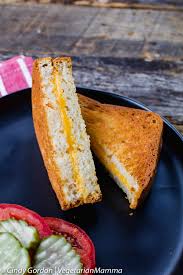 Air Fryer Grilled Cheese Gives You The Perfect Toasted Cheese Sandwich Each And Eve Air Fryer Recipes Healthy Perfect Grilled Cheese Vegetarian Grilled Cheese