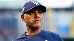 Rays sign Kevin Cash, MLB's longest-tenured manager, to contract extension,  team president extended as well