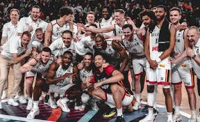 Autumn nelson of leak the door swung open and there was a