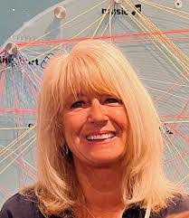 Ashley Bluff's Instagram, Twitter & Facebook