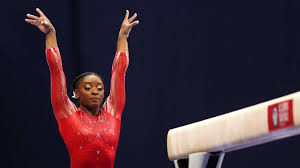Reigning olympic gymnastics champion simone biles is out of the team finals after apparently suffering an injury during the vault. Ginnastica Artistica A Tokyo La Favorita E Solo Una Simone Biles