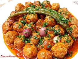Tajine De Boulettes De Poisson A La Sauce Tomate Koken Eten En Drinken Eten
