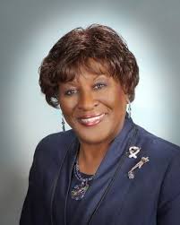 Dorothy Gandy's Instagram, Twitter & Facebook