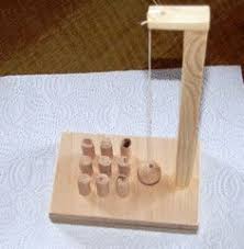 Kegelspiel Und Kreisel Bzw Spiele Fur Den Urlaub Projekte Kegelspiel Kinder Holz Projekte