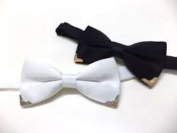 Pin By Eleanor Silva On Butter Me Up Mens Bow Ties Black Bow Tie Groom Accessories