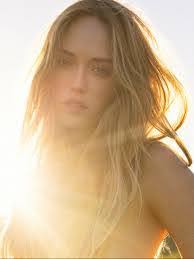 Mallory Watson's Instagram, Twitter & Facebook