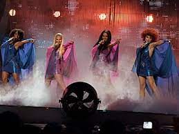 Nun ist die girlgroup mit einem neuen album zurück. No Angels Wikipedia