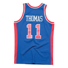 Isaiah thomas gets it done in the 4th quarter, dropping 29 of his 52 in the 4th quarter as the celtics defeat the heat on the 2nd. Isaiah Thomas Swingman Jersey Cheap Online