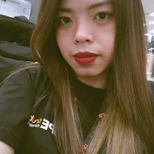 Red goes with everything... and red goes with nothing. Your choice. Go out  and grab the #dravenshoes #RedStrap. Stock #99274 for only P2,870.00.  Available at the Rogue Shop Trinoma, SM Department Stores