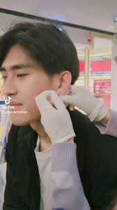 ลูกค้าร้านนี้พอจะทำให้สาวๆละลายได้มั้ยน้าาา 🫠🤪🤫🤭🫣⚡⚡  #เจาะหูเซ็นทรัลมหาชัย #สมุทรสาคร