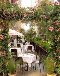 New york's love of italian food is eternal, but it needs to be revived once in a while with a jolt fresh from the source, and that is just what rezdôra is. 31 Great Places For Outdoor Dining In Nyc Purewow
