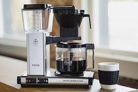 Also included is a buying guide to bring you up to speed with important facts you need to know about drip brewers. The Best Coffee Makers Of 2021 Digital Trends