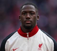 Real Madrid wants to buy Liverpool defender