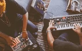Bedroom pop music genre radio stations. What Is Lo Fi How Do You Produce A Lo Fi Song