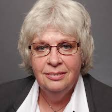 Tierärztin Marion Eltze-Nergiz