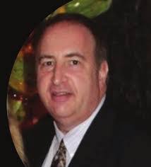 Sari Goldstein's Instagram, Twitter & Facebook