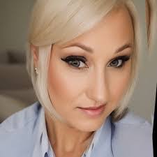 Barbara Whipkey's Instagram, Twitter & Facebook