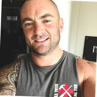 Wade Seal's Instagram, Twitter & Facebook