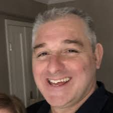 Doreen Hampson's Instagram, Twitter & Facebook