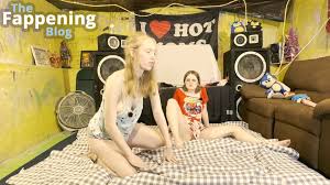 Gals O Gurk  galsofgurk  onlyfans Nude Leaks OnlyFans Photo 15 |  TheFappening