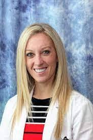 Vanda Arnold's Instagram, Twitter & Facebook