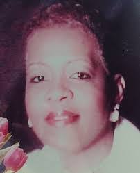 Donna Lowery's Instagram, Twitter & Facebook