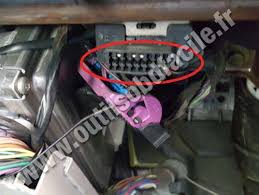 The obd port, is the location where you can plug in any obd tool into the vehicle to pull vehicle information. Obd2 Connector Location In Pontiac Grand Am 1999 2005 Outils Obd Facile